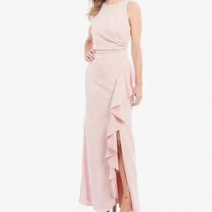 IGNITE EVENINGS BLUSH CREPE GOWN SIZE 16.  NWT
